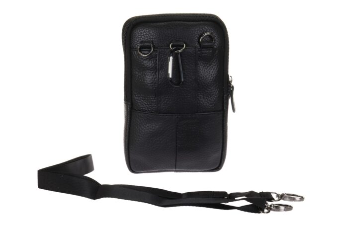 Massiliano Sergio </br> <div class="adrianoss-model"> F-5</div>