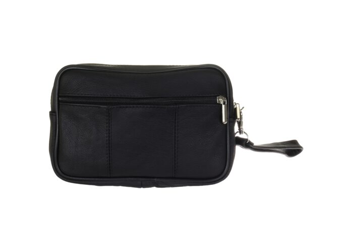 Adrianoss </br> <div class="adrianoss-model"> Maciej I</div>