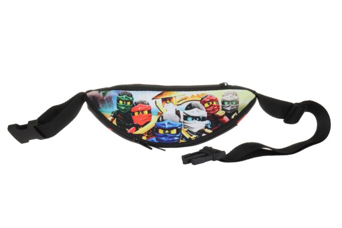 Adrianoss </br> <div class="adrianoss-model"> NINJAGO 1</div>