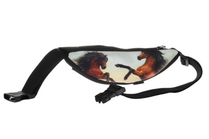 Adrianoss </br> <div class="adrianoss-model"> Konie 4</div>