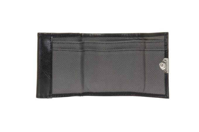 Adrianoss </br> <div class="adrianoss-model"> MM-1 </div>