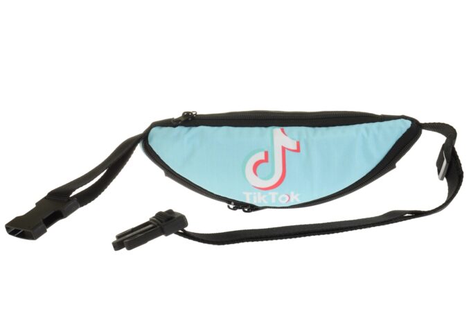 Adrianoss </br> <div class="adrianoss-model"> Tik Tok 2</div>