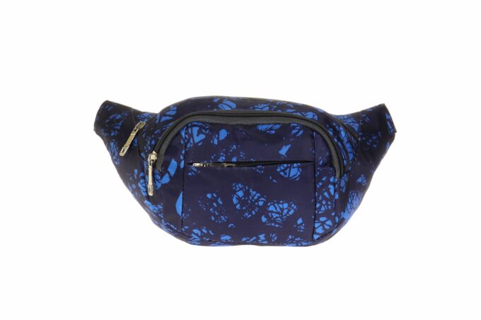 Adrianoss </br> <div class="adrianoss-model"> 8123 </div>