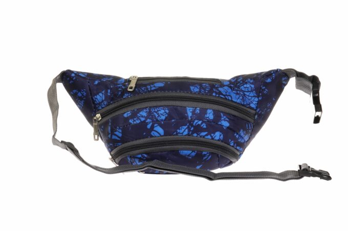 Adrianoss </br> <div class="adrianoss-model"> 8123 </div>