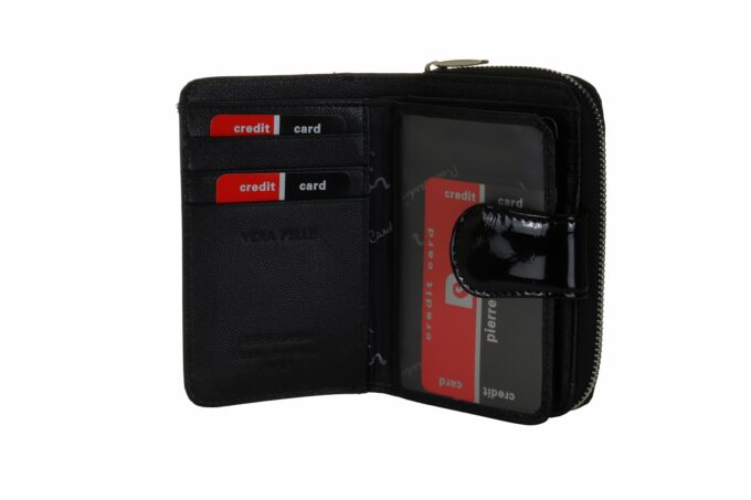 Pierre Cardin </br> <div class="adrianoss-model"> 02 - 115 LEAF </div>