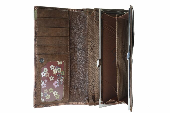 Imperial Horse </br> <div class="adrianoss-model"> A000 </div>