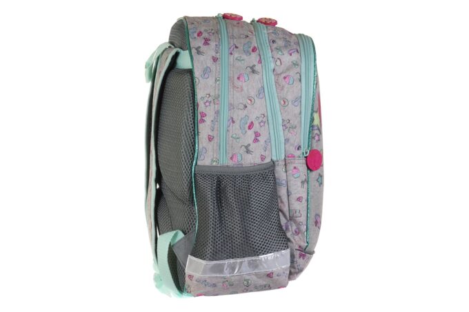 PASO</br> <div class="adrianoss-model"> BARBIE</div>