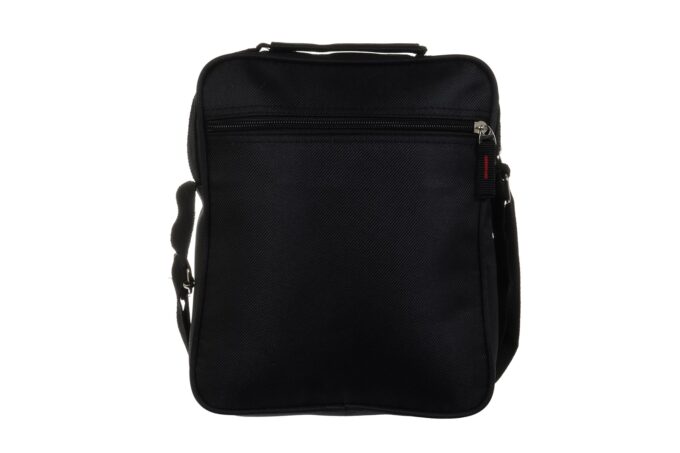 Dong Hao</br> <div class="adrianoss-model"> 11916 </div>