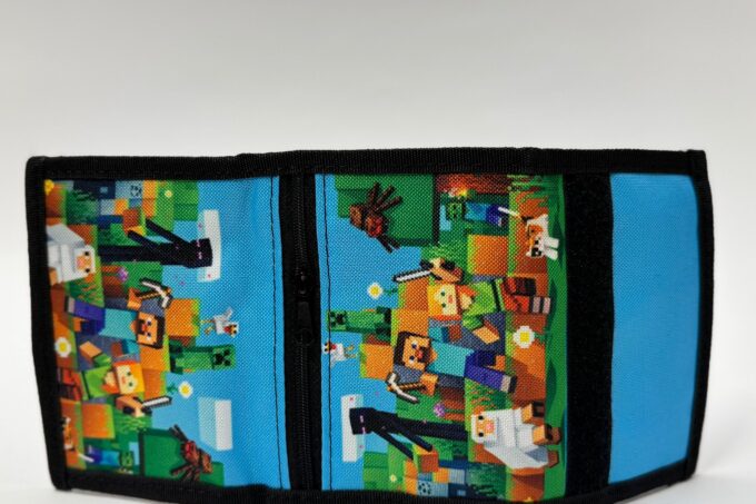 Adrianoss </br> <div class="adrianoss-model"> MINECRAFT </div>