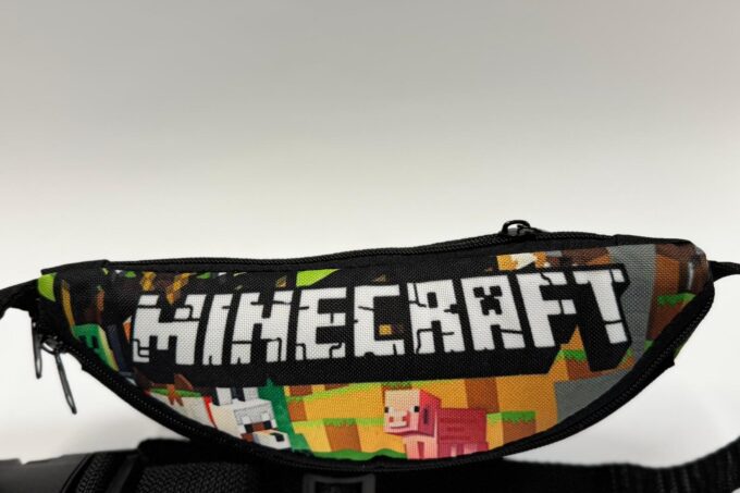 Adrianoss </br> <div class="adrianoss-model"> MINECRAFT 2</div>