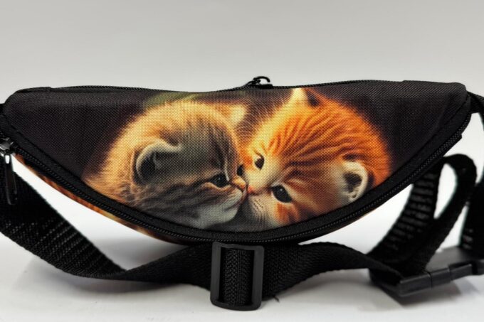 Adrianoss </br> <div class="adrianoss-model"> KOT 6</div>