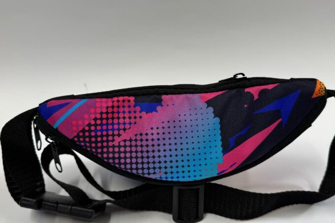 Adrianoss </br> <div class="adrianoss-model"> ESSA</div>