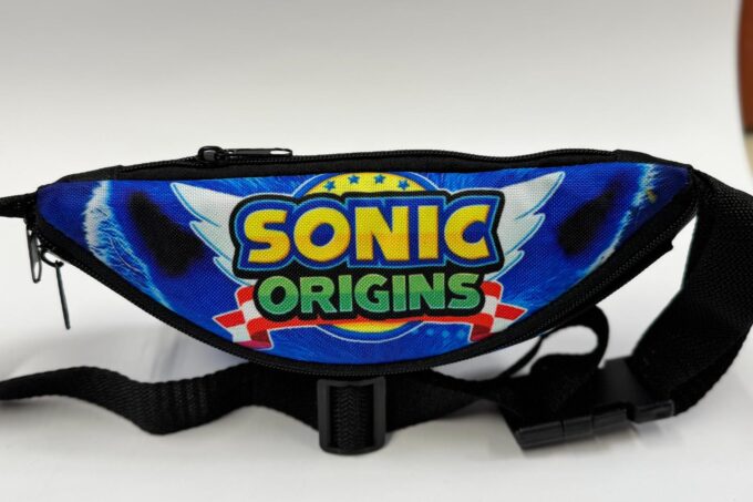 Adrianoss </br> <div class="adrianoss-model"> SONIC</div>