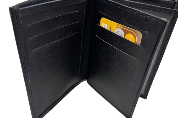 Adrianoss </br> <div class="adrianoss-model"> 12006 </div>