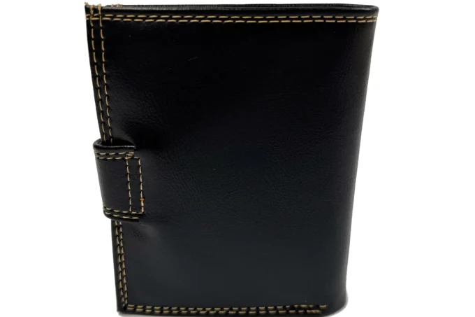 Adrianoss </br> <div class="adrianoss-model"> 14ad </div>