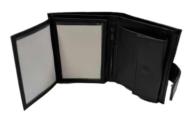 Adrianoss </br> <div class="adrianoss-model"> 14ad </div>