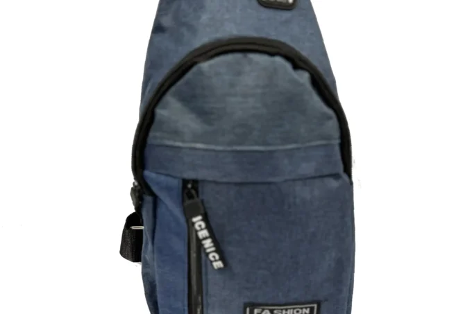 Adrianoss</br> <div class="adrianoss-model"> Pl-3 </div>