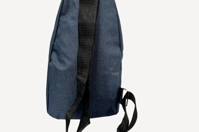 Adrianoss</br> <div class="adrianoss-model"> Pl-3 </div>