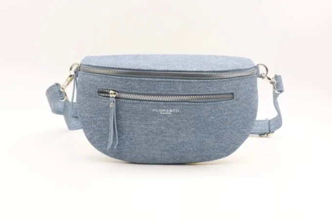 Flora </br> <div class="adrianoss-model"> 8556 </div>