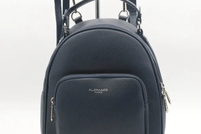 Flora </br> <div class="adrianoss-model"> 8055 </div>