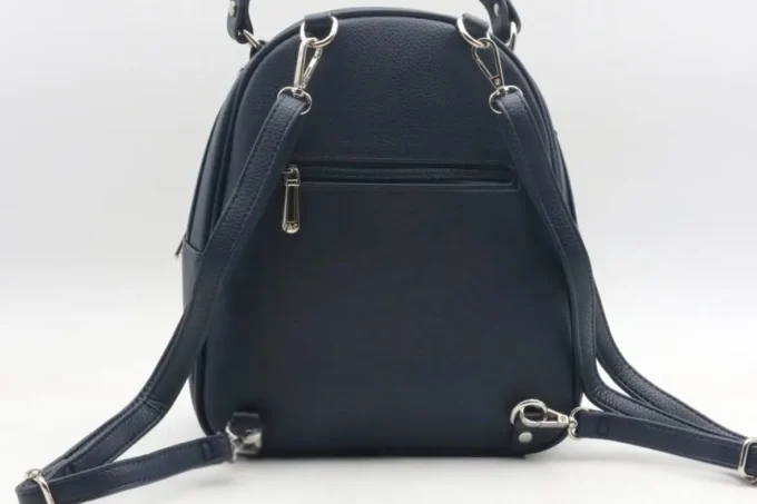 Flora </br> <div class="adrianoss-model"> 8055 </div>