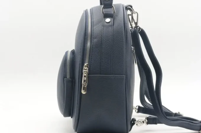 Flora </br> <div class="adrianoss-model"> 8055 </div>