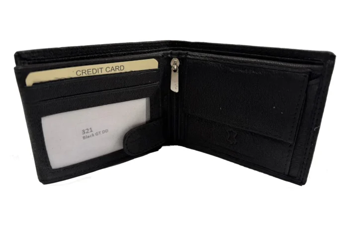 Wild Nicolas</br> <div class="adrianoss-model"> 321 </div>