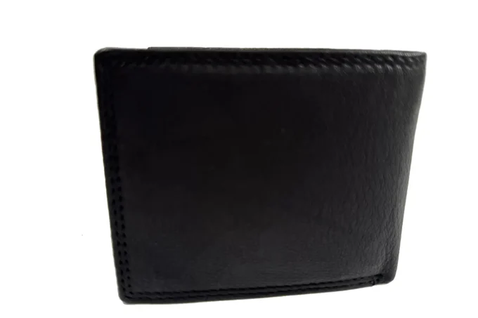 Wild Nicolas</br> <div class="adrianoss-model"> 321 </div>