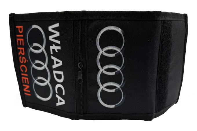 Adrianoss </br> <div class="adrianoss-model"> Audi - władca pierścieni</div>