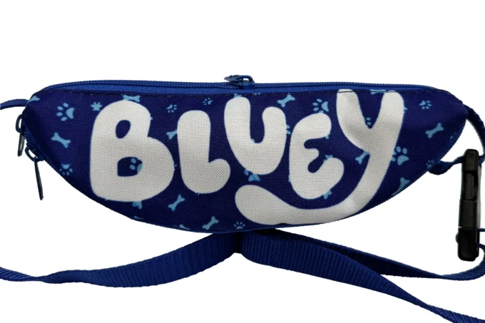 Adrianoss </br> <div class="adrianoss-model"> BLUEY</div>