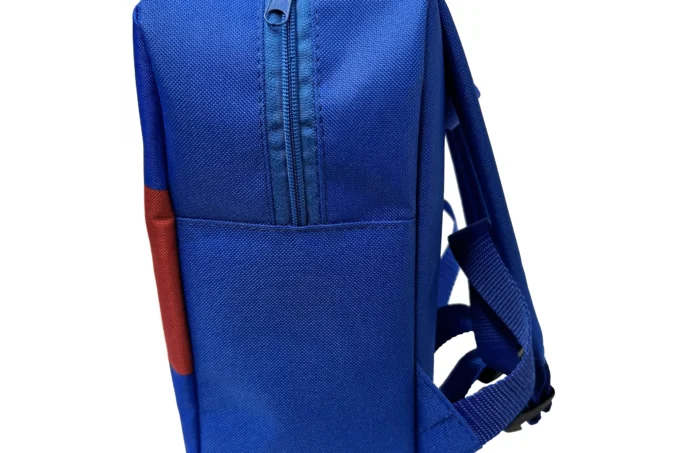 Adrianoss</br> <div class="adrianoss-model"> Bluey </div>