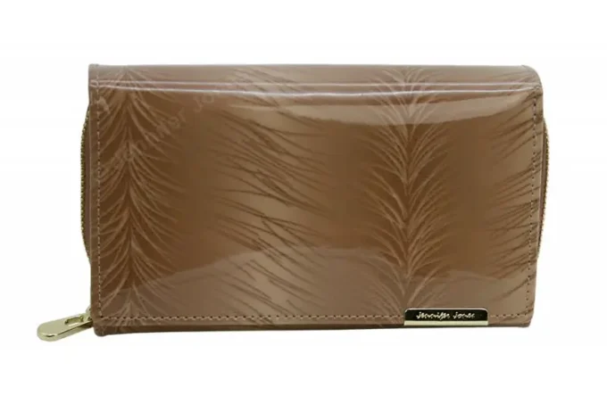 Jennifer Jones </br> <div class="adrianoss-model">5261-11 </div>