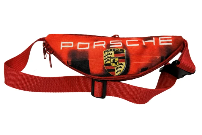 Adrianoss </br> <div class="adrianoss-model"> Porsche</div>