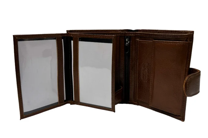 Alessandro Paoli </br> <div class="adrianoss-model">98-111</div>