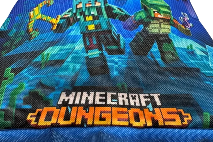 Adrianoss </br> <div class="adrianoss-model"> Minecraft Dungeons</div>