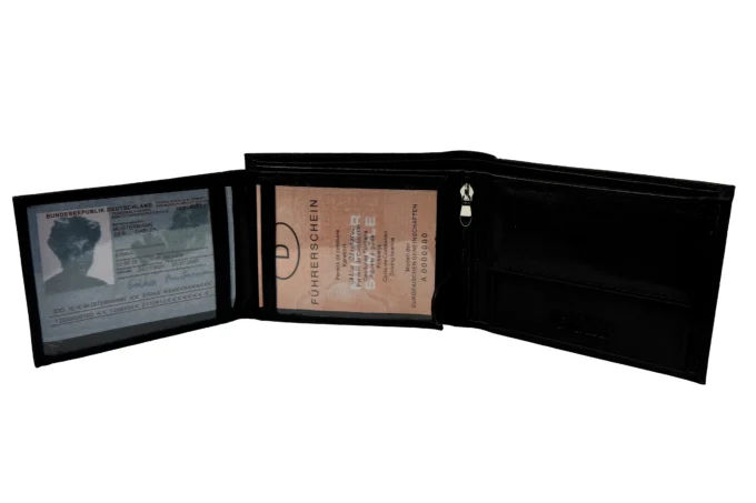 Alessandro Paoli </br> <div class="adrianoss-model">98-114 </div>