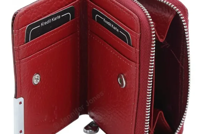 Jennifer Jones </br> <div class="adrianoss-model">5262-14</div>