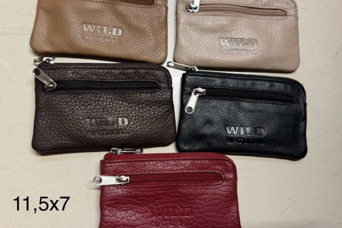 Wild </br> <div class="adrianoss-model"> ES 5 </div>