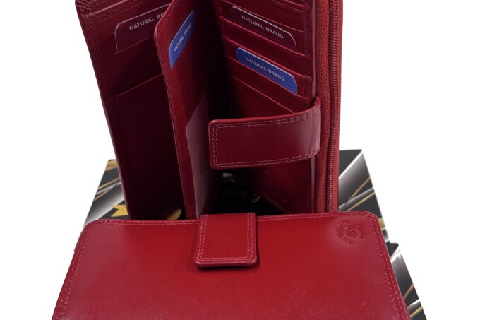 Natural Brand </br> <div class="adrianoss-model">L8Z</div>