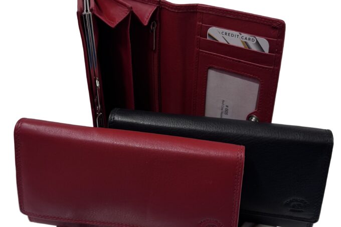 Natural Brand </br> <div class="adrianoss-model">#005</div>