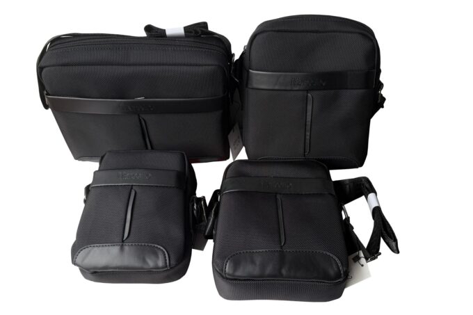 Mercello </br> <div class="adrianoss-model"> 6201-4 black </div>