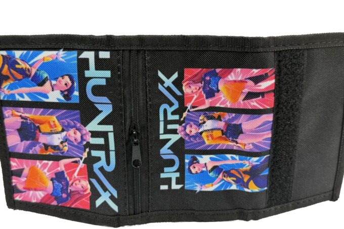 Adrianoss </br> <div class="adrianoss-model"> K-POP Demon Hunters </div>