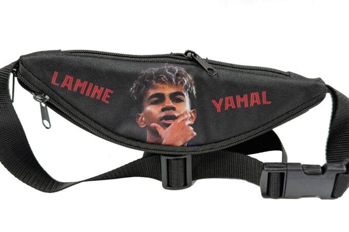 Adrianoss </br> <div class="adrianoss-model"> Lamine Yamal</div>