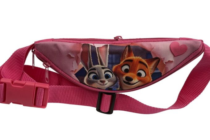 Adrianoss </br> <div class="adrianoss-model"> Zwierzogród</div>