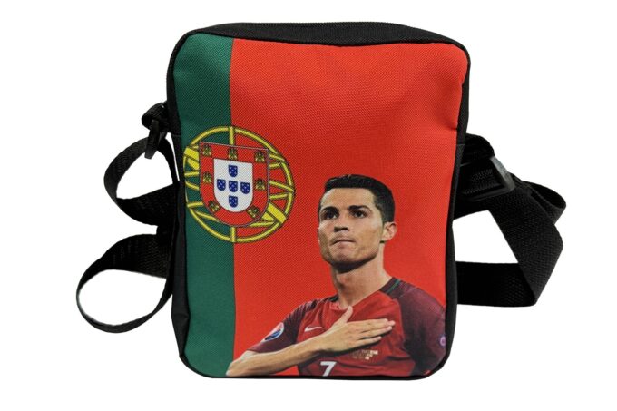 Adrianoss </br> <div class="adrianoss-model"> RONALDO </div>