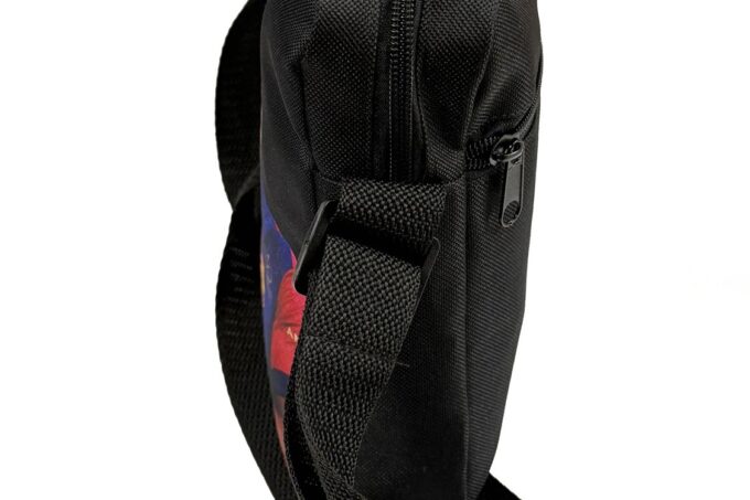 Adrianoss </br> <div class="adrianoss-model"> Lamine Yamal</div>