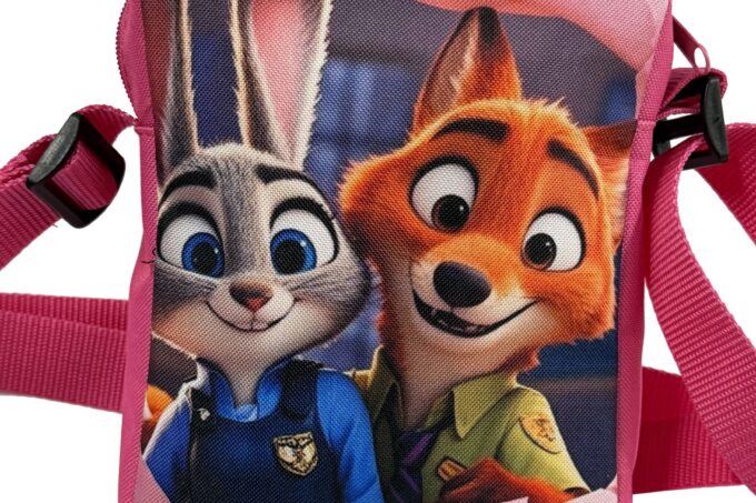 Adrianoss </br> <div class="adrianoss-model"> Zwierzogród </div>